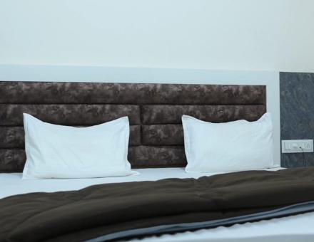 Non Ac Room Double Bed